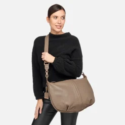 AURELYI FEMME