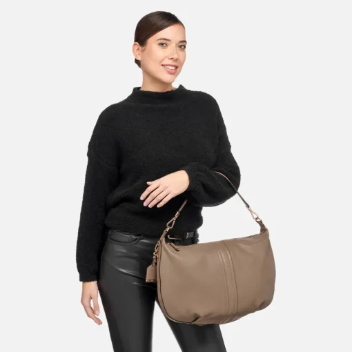 AURELYI FEMME