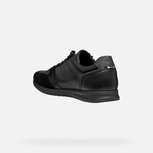 AVERY HOMME