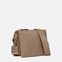CLARISSY FEMME