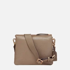 CLARISSY FEMME