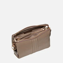 CLARISSY FEMME
