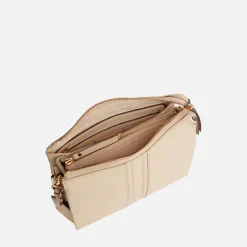 CLARISSY FEMME