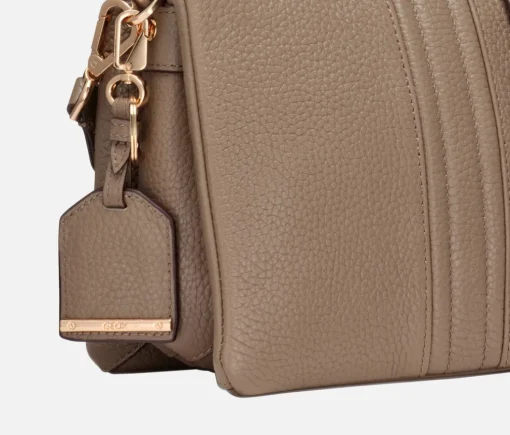 CLARISSY FEMME