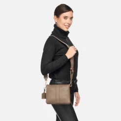 CLARISSY FEMME