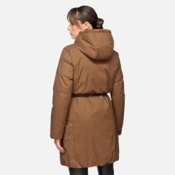 ELEANA FEMME