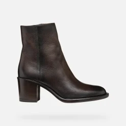 FARNIA FEMME