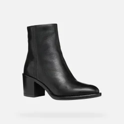 FARNIA FEMME