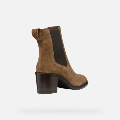 FARNIA FEMME