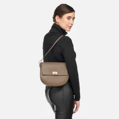 FLAVIE FEMME