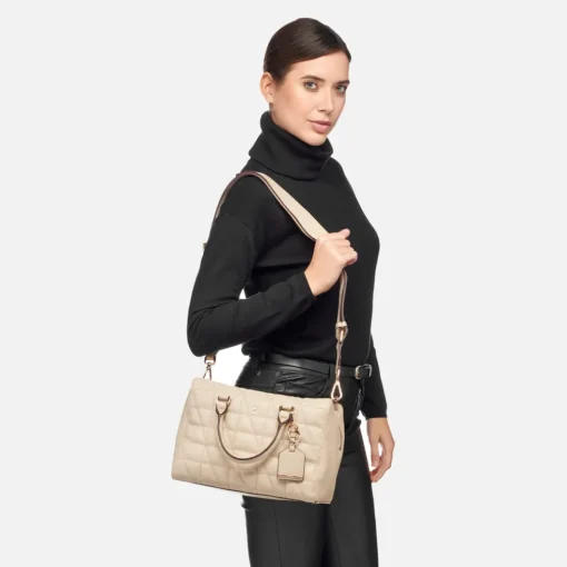 SAFFIRIA FEMME
