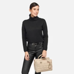 SAFFIRIA FEMME
